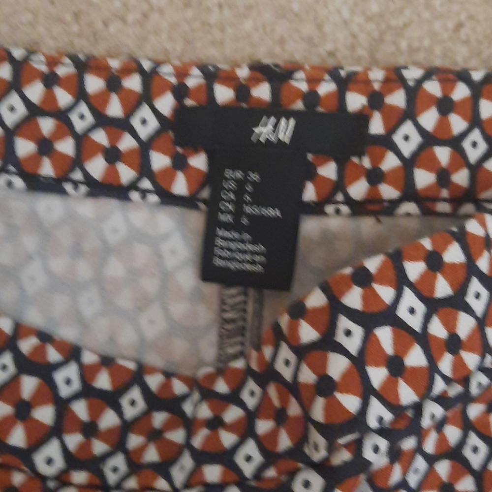 H&M capris - Picture 3 of 4